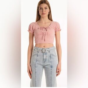 BP crop coral top size medium